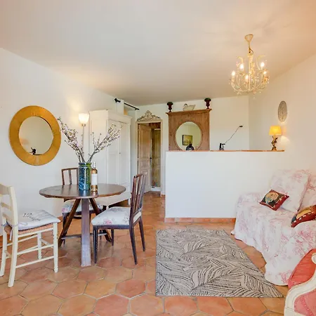 Villa Boucheron By Interhome Roquebrune-sur-Argens